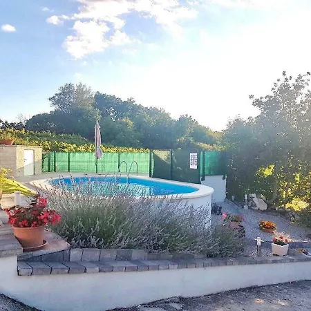 別荘 Relaxing Holiday House With Pool *
