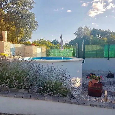 Relaxing Holiday House With Pool Casa de Férias Labin (Istria)